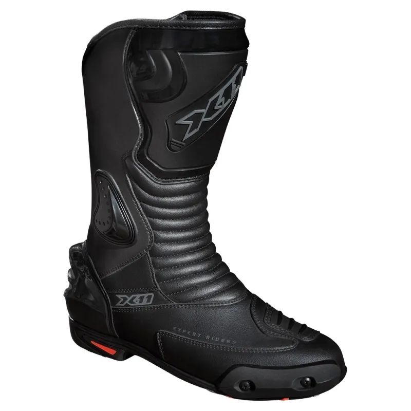 Bota X11 Race Track Preta.